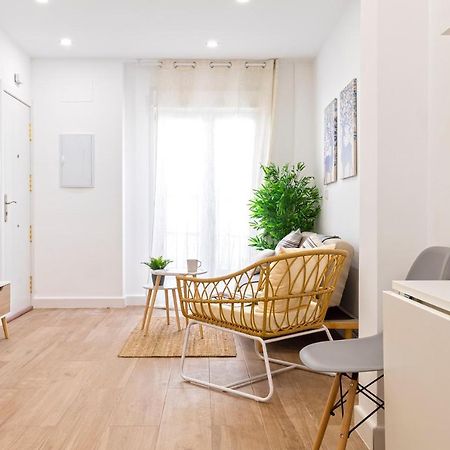 Malgi Apartment - Malaga City Centre Eksteriør billede