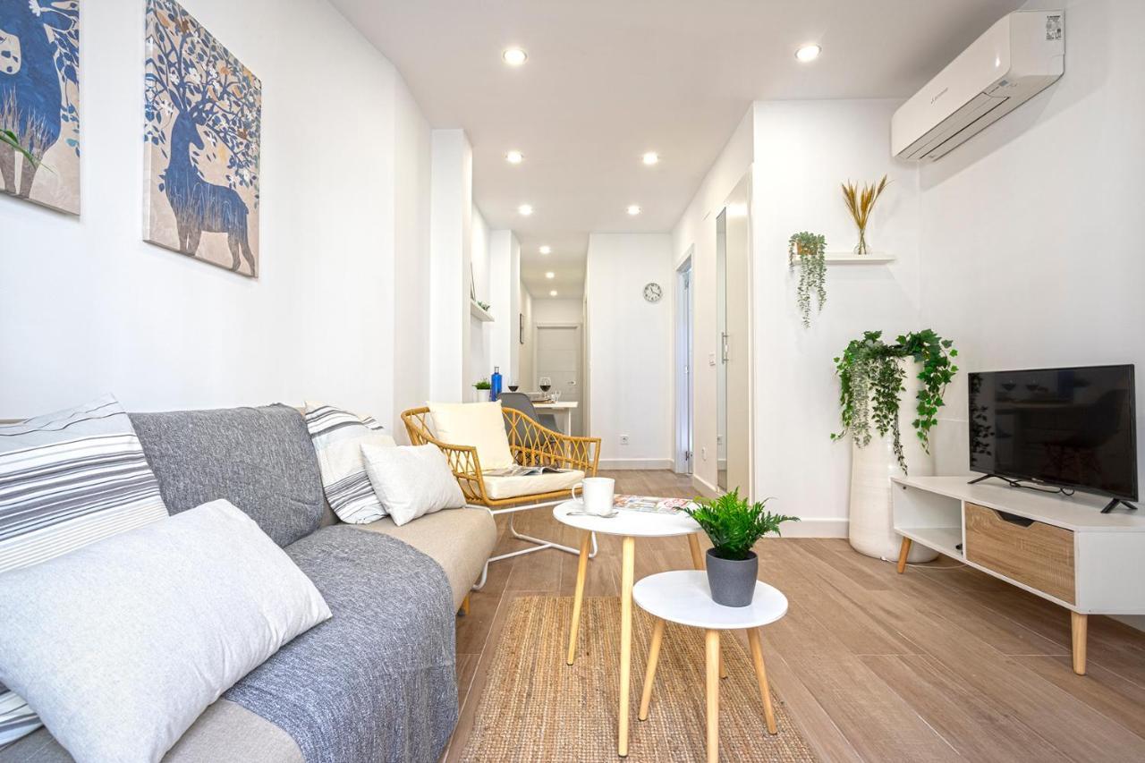 Malgi Apartment - Malaga City Centre Eksteriør billede