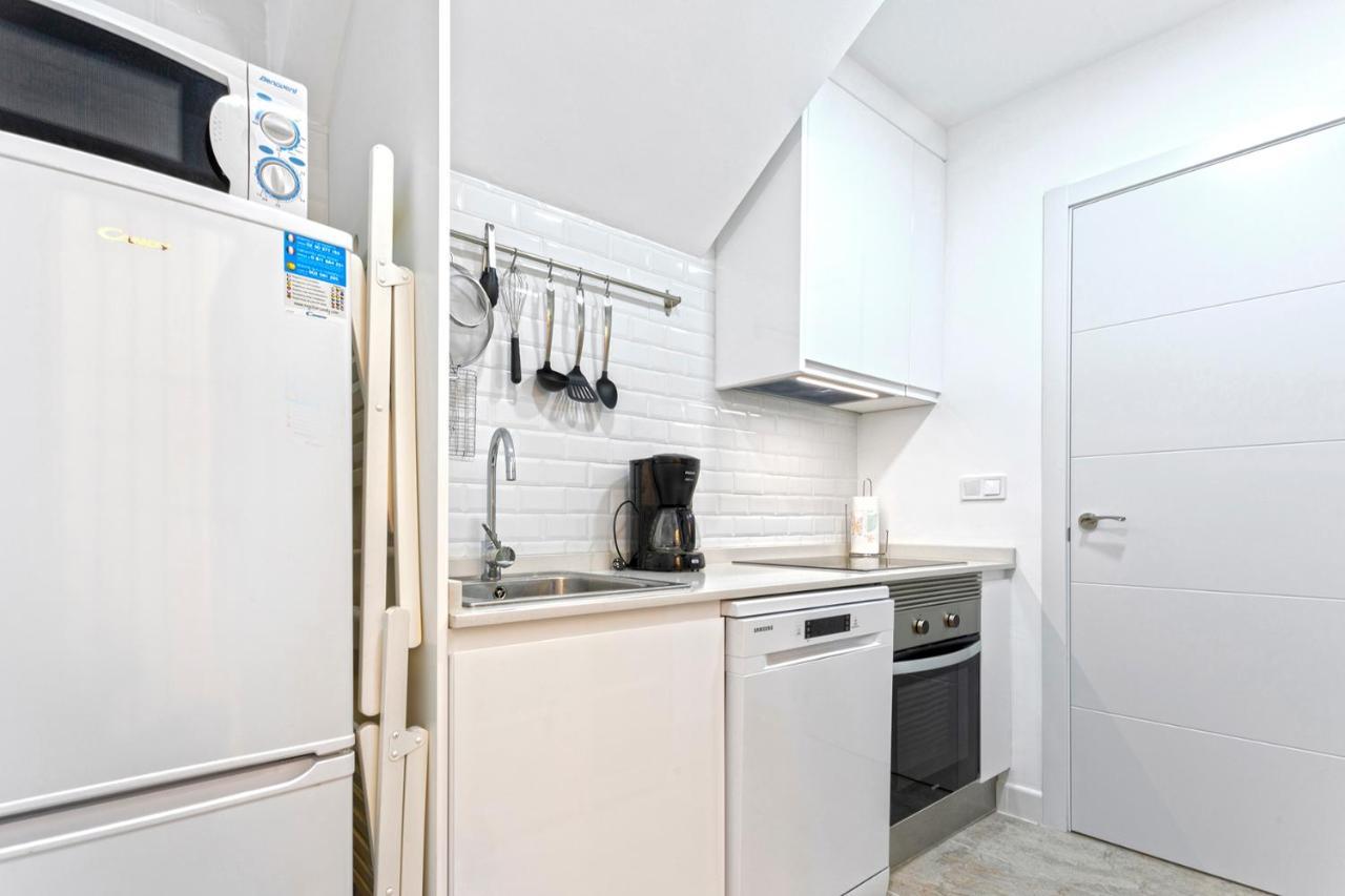 Malgi Apartment - Malaga City Centre Eksteriør billede
