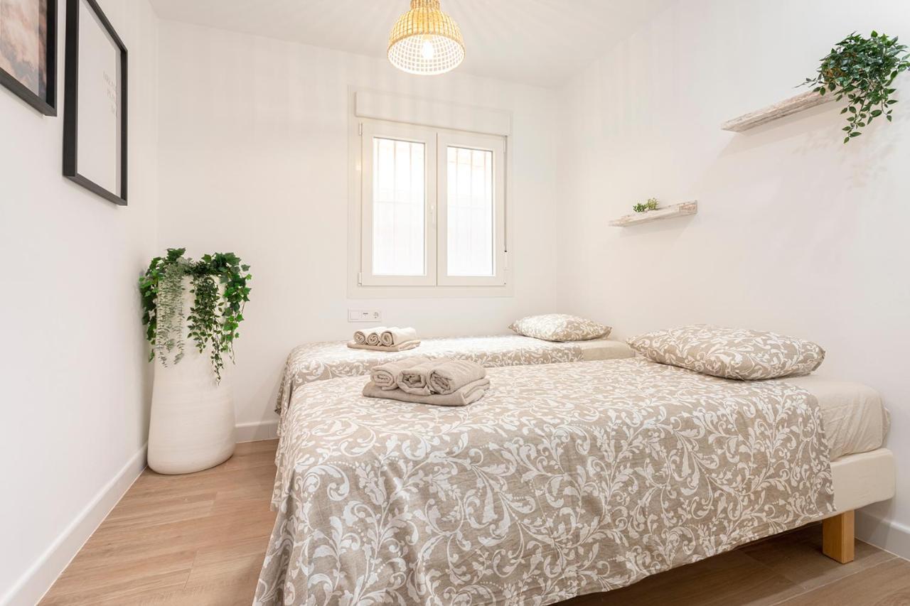 Malgi Apartment - Malaga City Centre Eksteriør billede